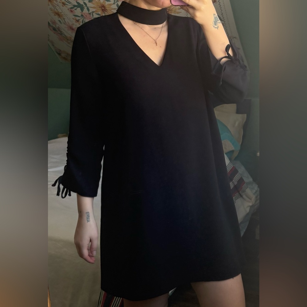 Zara Navy Blue V-Neck 3/4 Sleeve Dress Casual